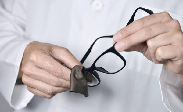 镜片花了能不能修复