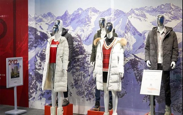 鸭鸭羽绒服产地在哪里