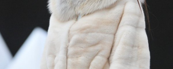 白色兔毛皮草怎么洗