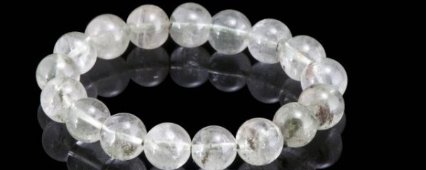 家里摆放各种水晶可以吗