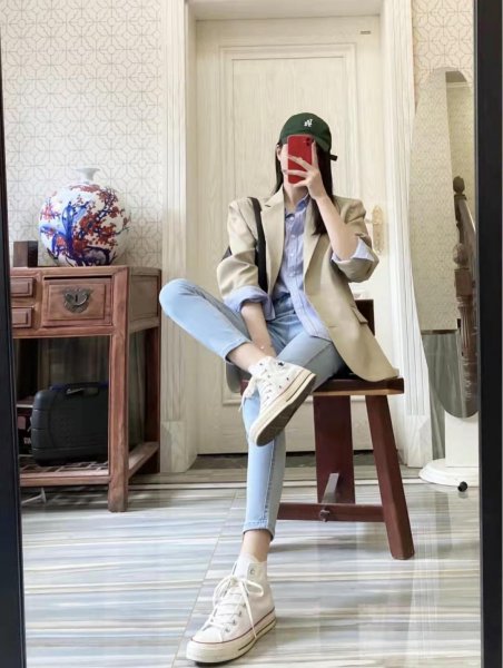 小脚裤适合穿什么鞋好看