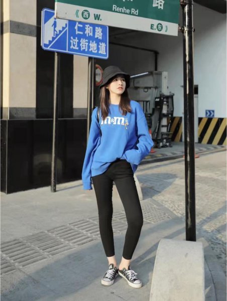 小脚裤适合穿什么鞋好看