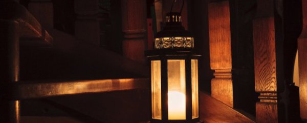 lED灯不亮了通电微亮