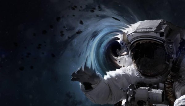 人类进入黑洞会死吗