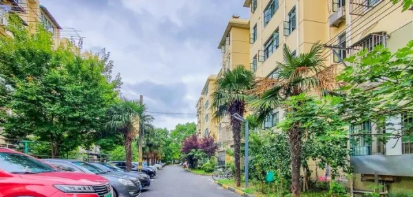 上海田家炳学校属于什么档次