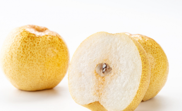 雪梨和皇冠梨一样吗