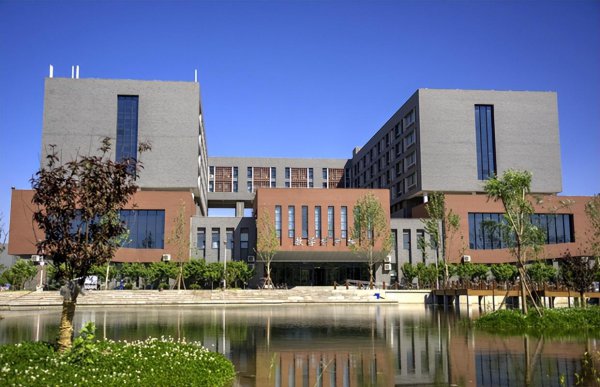 河南财经政法大学录取分数线