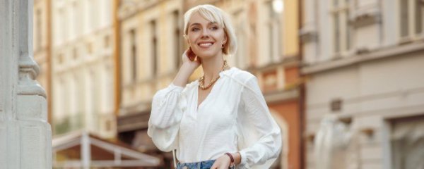 衬衣长霉斑怎么洗掉