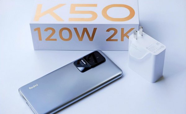 小米11是曲面屏还是直面屏