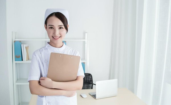 医院护士工资一般多少