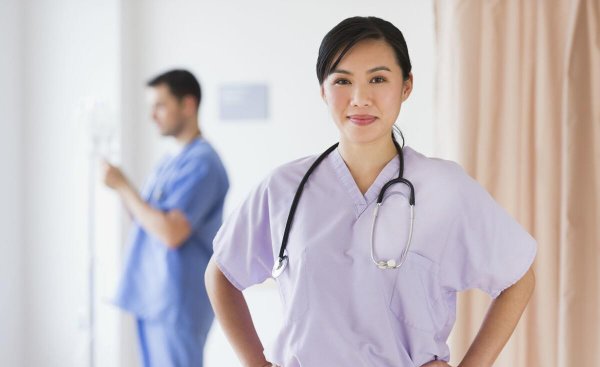 医院护士工资一般多少