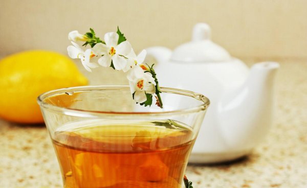 花茶用多少度的水泡最好