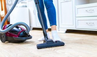 家里的灰尘怎样清理 家里的灰尘如何清理