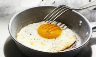 河蟹与鸡蛋可以同时吃吗 一起吃河蟹与鸡蛋好吗