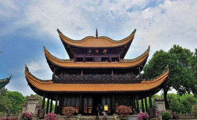 范仲淹的岳阳楼记多少字 名篇岳阳楼记描写了什么内容