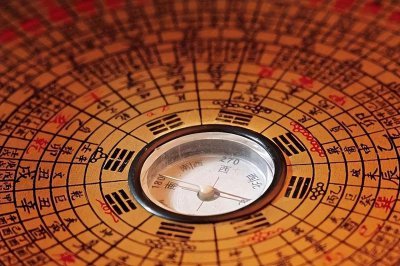 评分最高的风水经典小说 已完结都市风水相师类小说排行