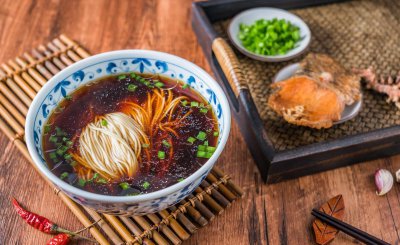 苏州的美食特产排行榜前十名 去苏州必吃的美食小吃