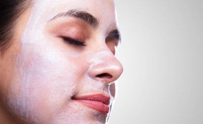 乳液灌肤的危害大不大 哪些人不太适合乳液灌肤呢