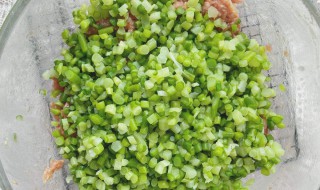 蒜苔猪肉饺子馅怎么做 蒜苔猪肉饺子馅如何做