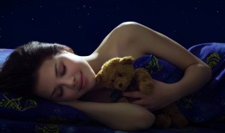 梦见自己穿红色的衣服什么兆头 梦见自己穿红色的衣服的寓意