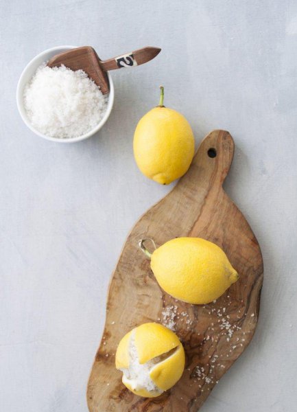 卫衣上的油渍怎么洗掉小窍门