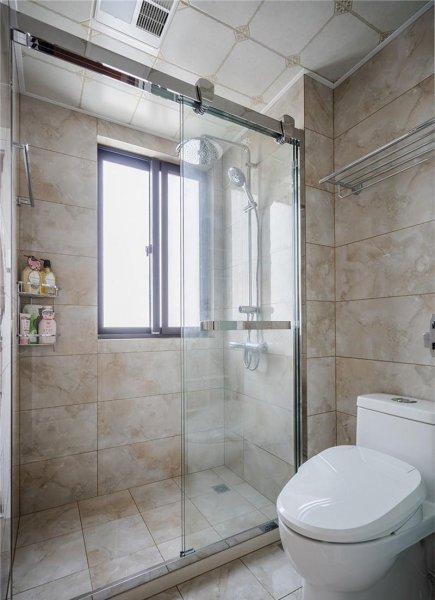 花洒离地高度多少合适