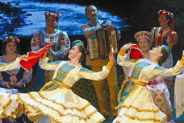 中国56个民族哪个人口最少