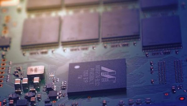 华为的芯片是谁生产的