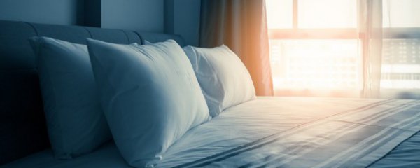 卧室床头摆放方向风水禁忌