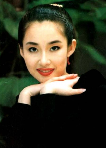 盖丽丽个人简历