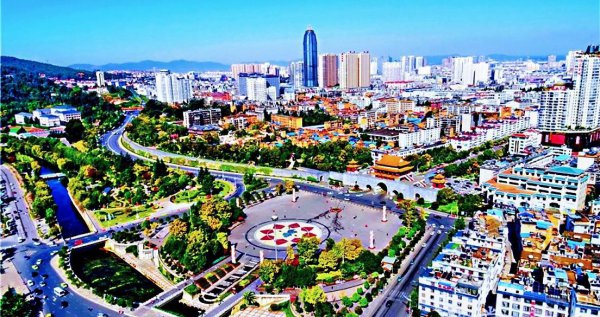 中国的西南方有哪些城市和地方名称