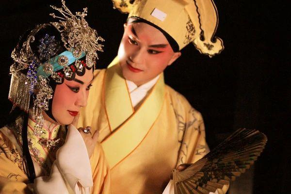 牡丹亭的作者是谁