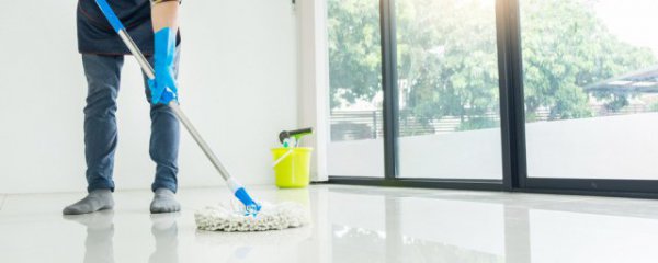 拖地板放什么拖的干净