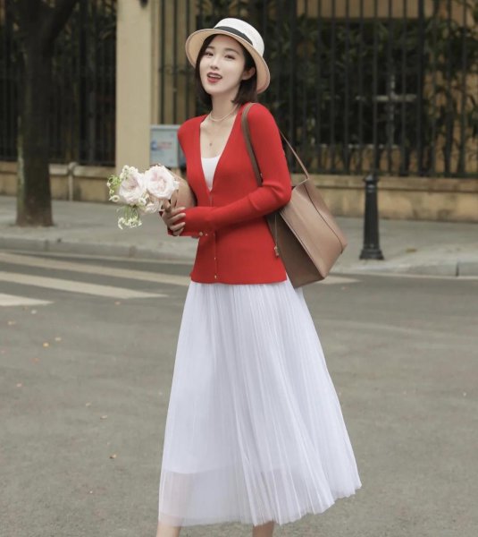 网纱裙配什么上衣好看