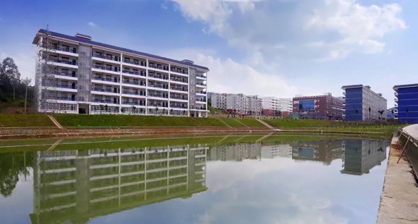 广西职校排名前十名学校