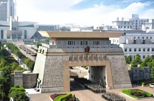 多少分可以上国防科技大学