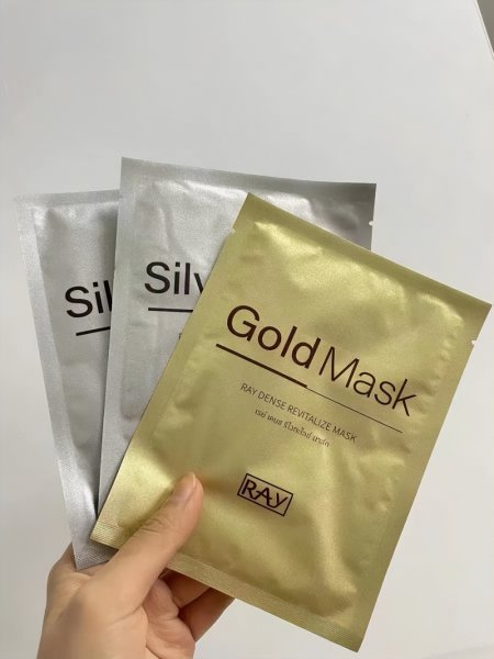 皮肤暗黄用什么面膜