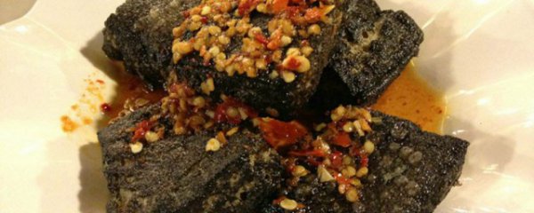 臭豆腐用什么做的