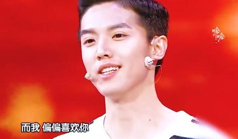 演员周峻纬个人简介