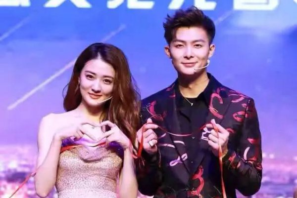 唐人捧陈瑶还是胡冰卿