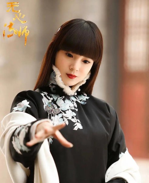 唐人捧陈瑶还是胡冰卿