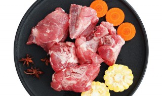 怎么挑新鲜的大骨 如何挑选新鲜的大骨呢