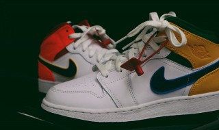 好的篮球鞋挑选方法 好的篮球鞋挑选技巧