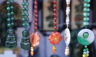 黑玛瑙怎么鉴别 黑玛瑙如何鉴别