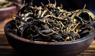 盖碗泡茶叶的方法 盖碗如何冲泡茶叶