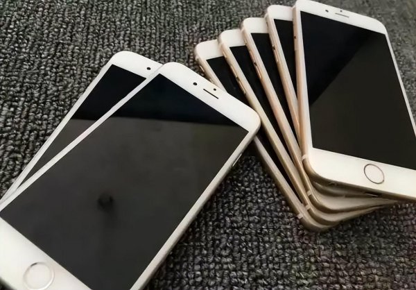 手机运行内存有什么用