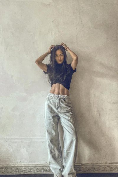 如何快速练出马甲线