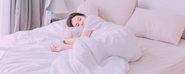 梦见蛇吃人是什么意思