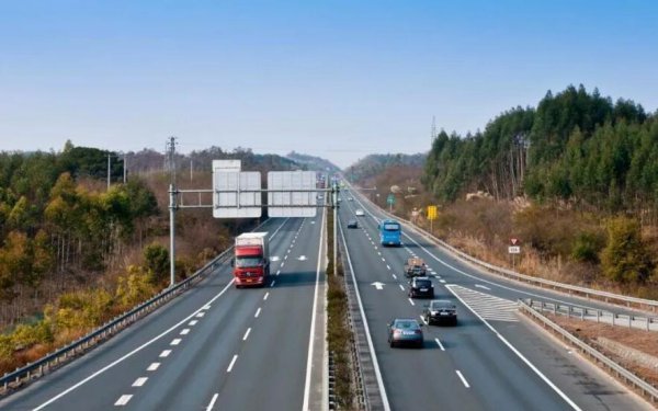 临牌可以上高速吗