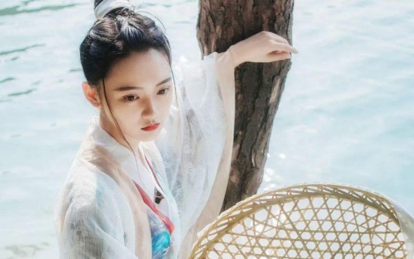 暗示想念某人的诗词